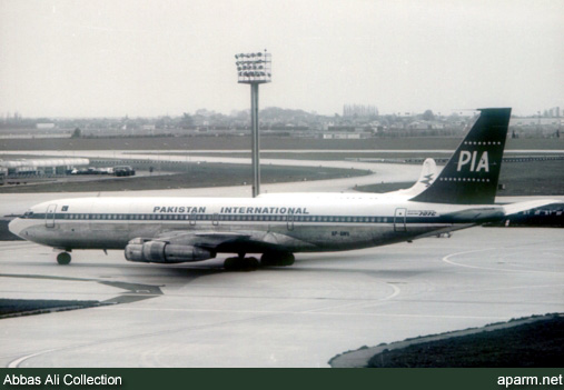 Boeing 707-373C