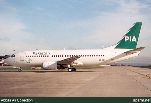 Boeing 737-33A